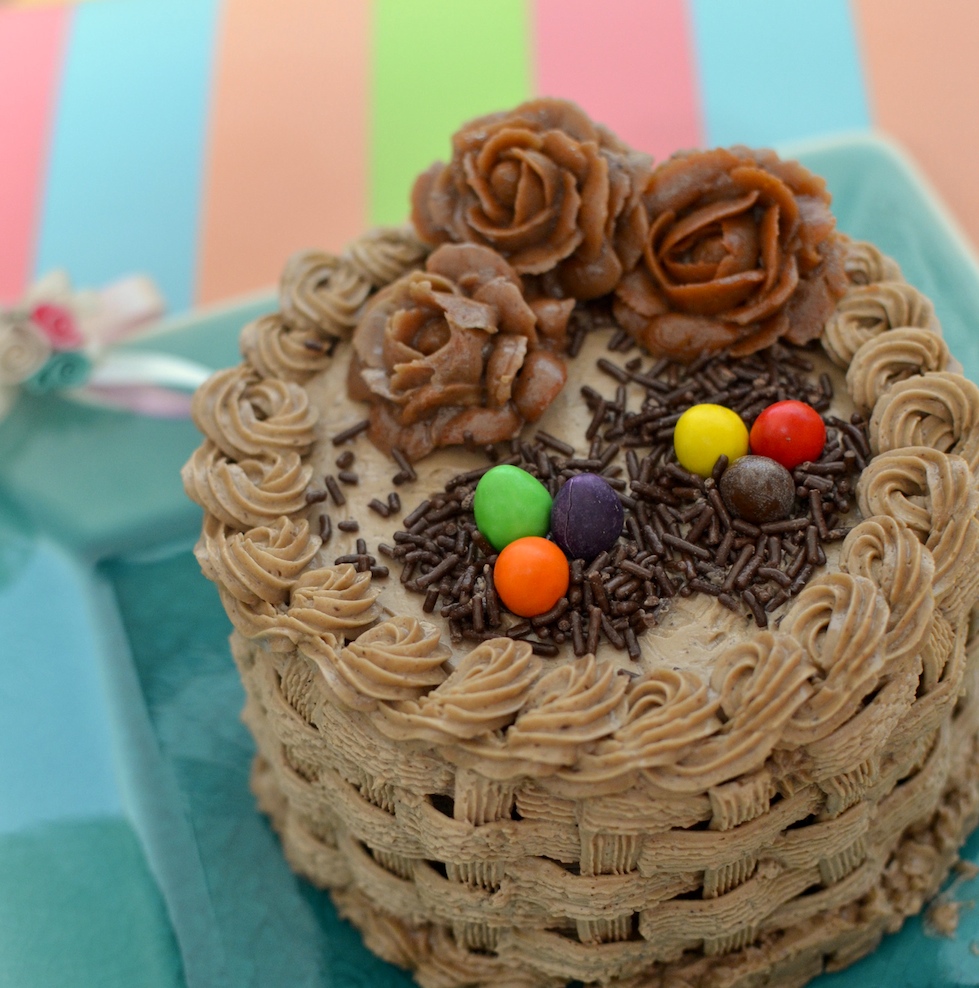 Basket cake with mushrooms - Decorated Cake by Michaela - CakesDecor
